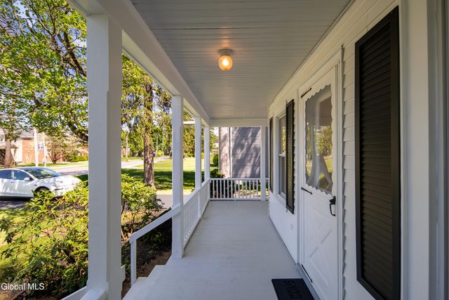 358 Kenwood Avenue, Bethlehem, NY 12054