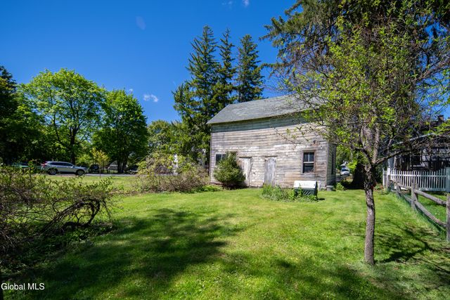 358 Kenwood Avenue, Bethlehem, NY 12054