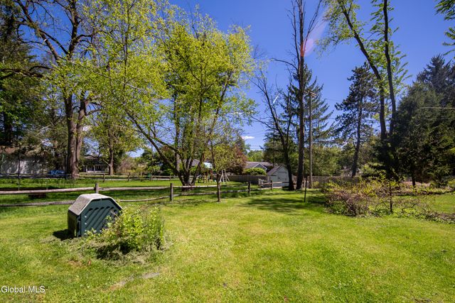 358 Kenwood Avenue, Bethlehem, NY 12054