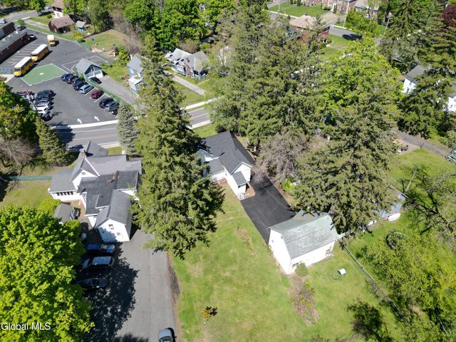 358 Kenwood Avenue, Bethlehem, NY 12054