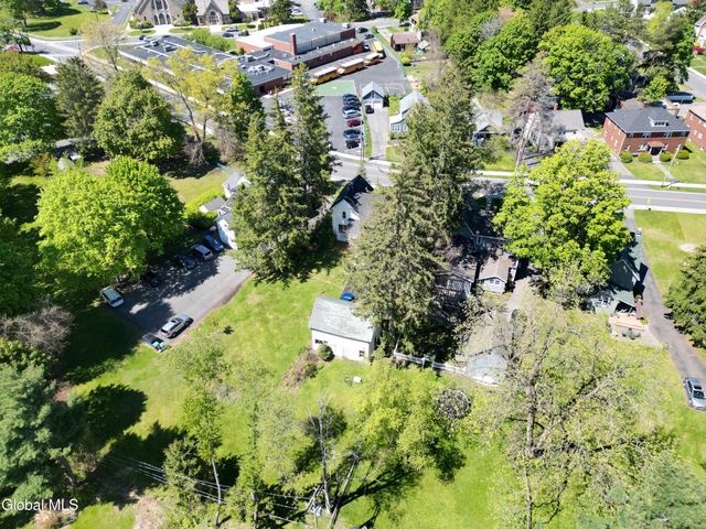 358 Kenwood Avenue, Bethlehem, NY 12054