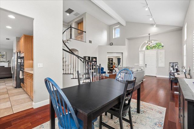 201 Pepper Tree Ct, Roseville, CA 95747