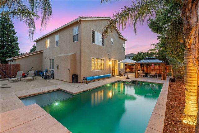 201 Pepper Tree Ct, Roseville, CA 95747