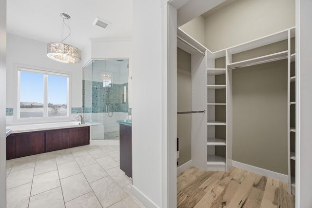 4734 6th Street W, West Fargo, ND 58078