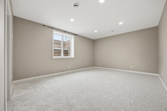 4734 6th Street W, West Fargo, ND 58078