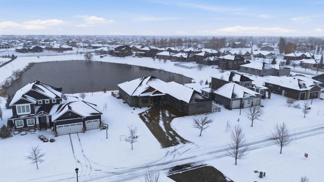 4734 6th Street W, West Fargo, ND 58078