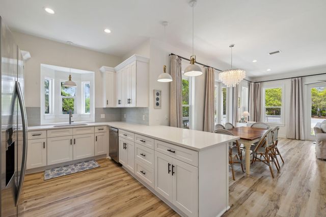 393 Lakewood Drive, Santa Rosa Beach, FL 32459