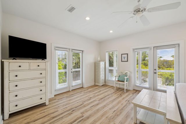 393 Lakewood Drive, Santa Rosa Beach, FL 32459