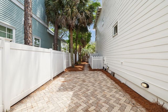 393 Lakewood Drive, Santa Rosa Beach, FL 32459