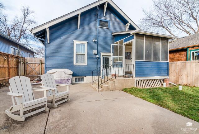 1613 Humboldt, Manhattan, KS 66502