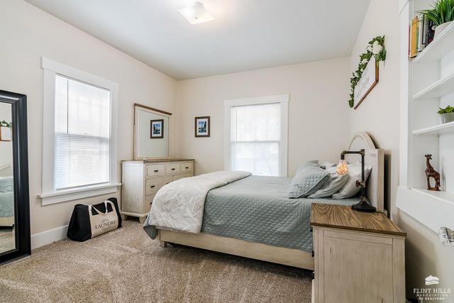 1613 Humboldt, Manhattan, KS 66502