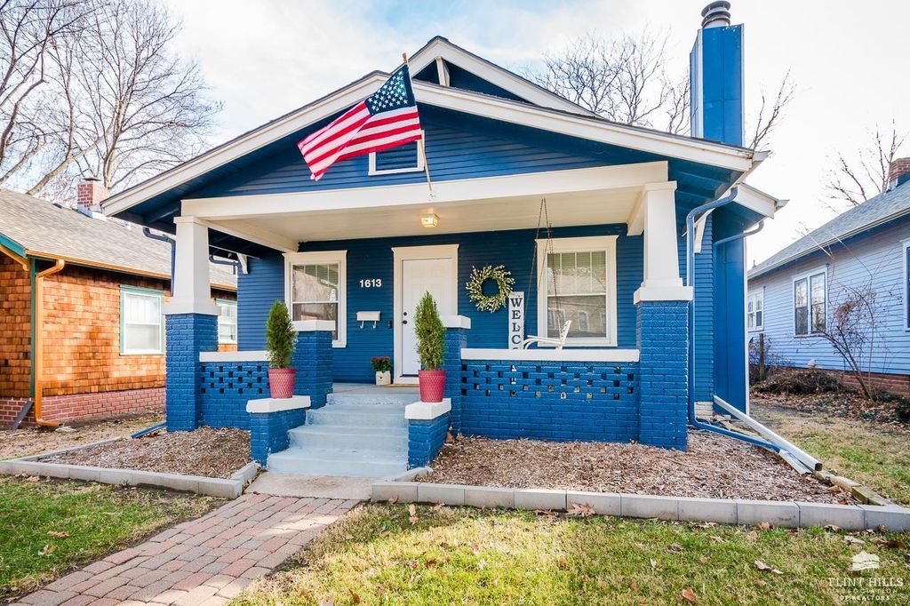 1613 Humboldt, Manhattan, KS 66502