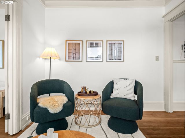 2109 Nw IRVING St 411, Portland, OR 97210