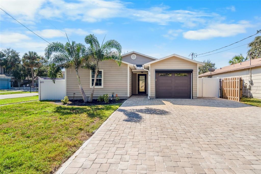 4726 W IDAHO STREET, Tampa, FL 33616