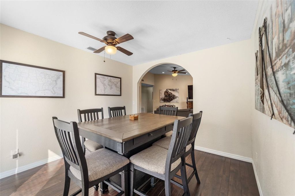 Image 24 of property listing at 4726 W IDAHO STREET, Tampa, FL 33616