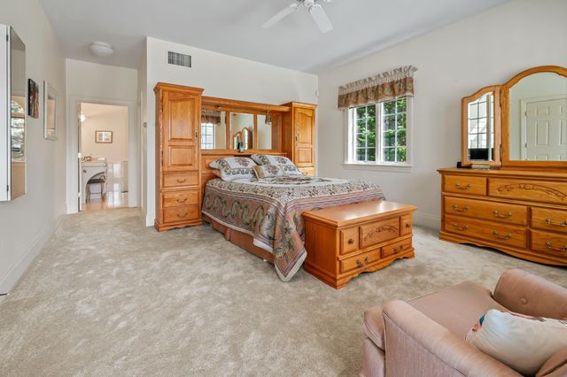 54 Woodbine Lane, Franconia, NH 03580