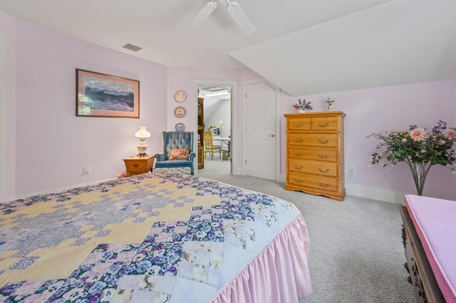 54 Woodbine Lane, Franconia, NH 03580