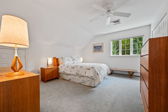 54 Woodbine Lane, Franconia, NH 03580