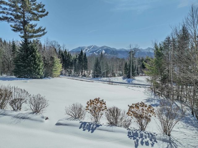 54 Woodbine Lane, Franconia, NH 03580