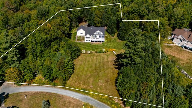 54 Woodbine Lane, Franconia, NH 03580