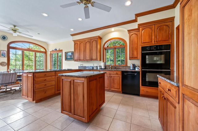 54 Woodbine Lane, Franconia, NH 03580