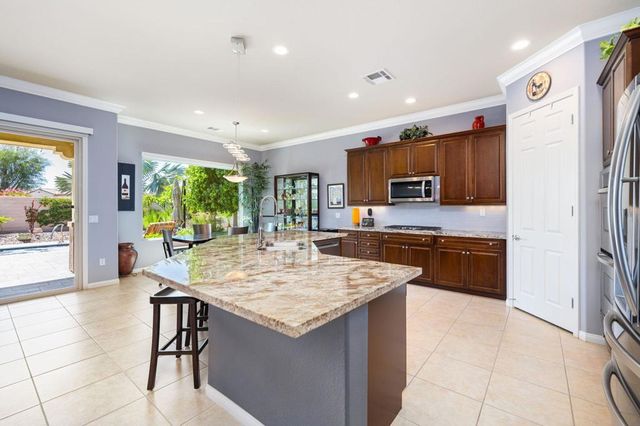 39592 Camino Arbusto, Indio, CA 92203