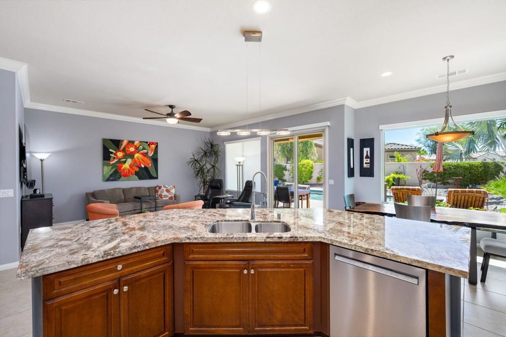 Image 15 of property listing at 39592 Camino Arbusto, Indio, CA 92203