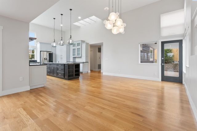 245 High Meadows St, Richland, WA 99352