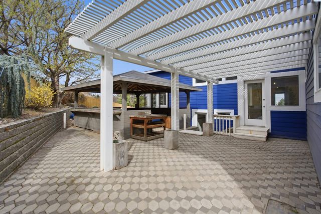 245 High Meadows St, Richland, WA 99352