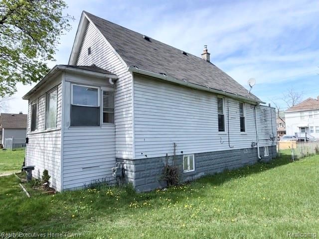 57 Oak Street, River Rouge, MI 48218