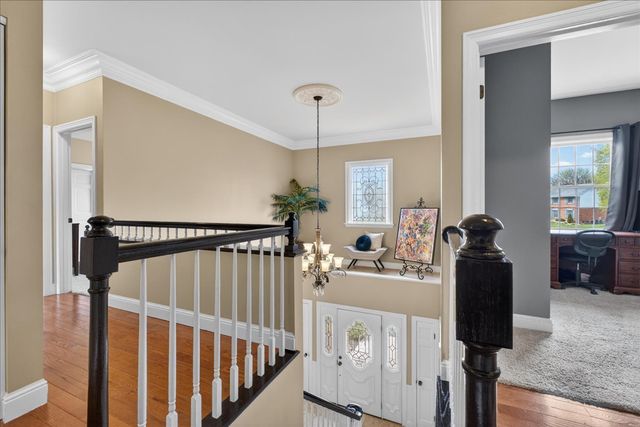 12404 Cedar Moor Drive, Saint Louis, MO 63131