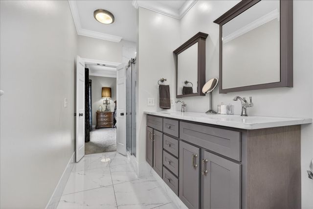 12404 Cedar Moor Drive, Saint Louis, MO 63131