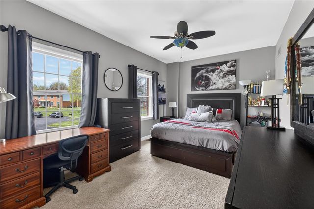 12404 Cedar Moor Drive, Saint Louis, MO 63131