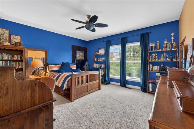 12404 Cedar Moor Drive, Saint Louis, MO 63131