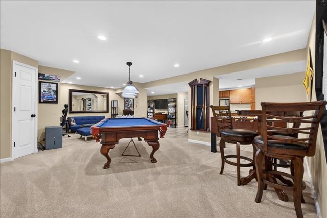 12404 Cedar Moor Drive, Saint Louis, MO 63131