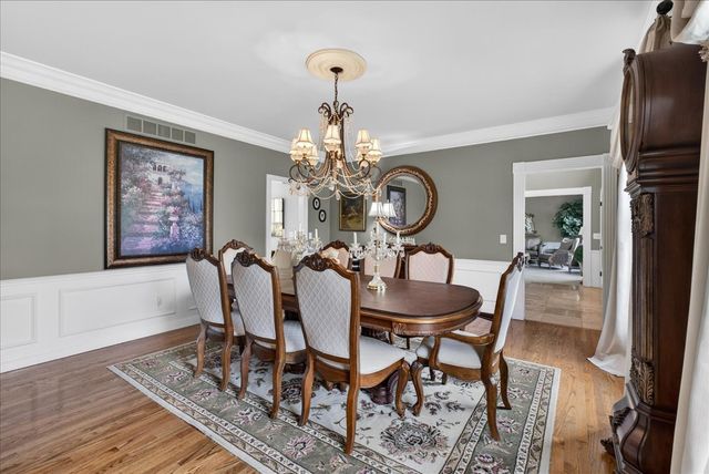 12404 Cedar Moor Drive, Saint Louis, MO 63131