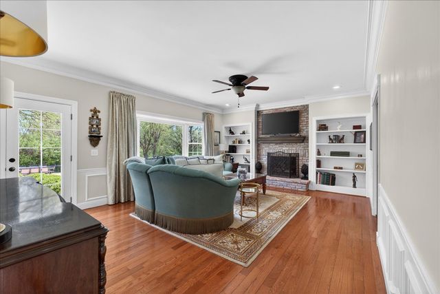 12404 Cedar Moor Drive, Saint Louis, MO 63131