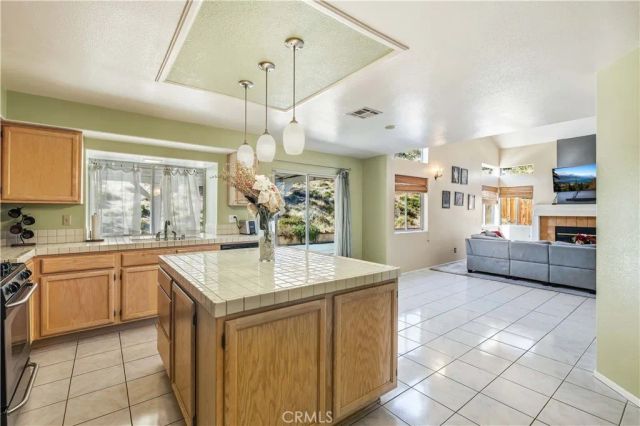 3518 Sandstone Court, Palmdale, CA 93551