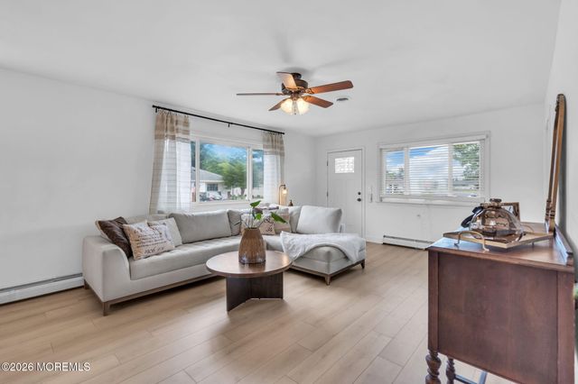 37 Oranjestad Street, Toms River, NJ 08757
