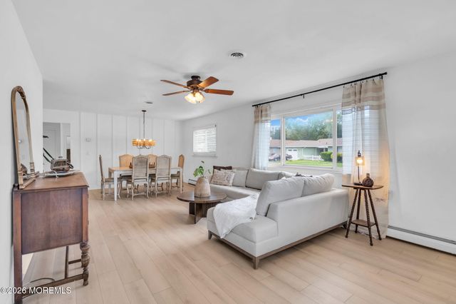 37 Oranjestad Street, Toms River, NJ 08757