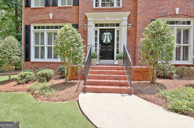 370 Stonehaven Drive, Fayetteville, GA 30215