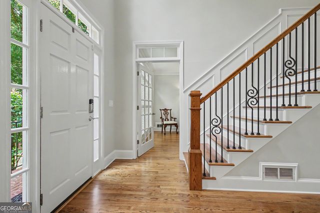 370 Stonehaven Drive, Fayetteville, GA 30215