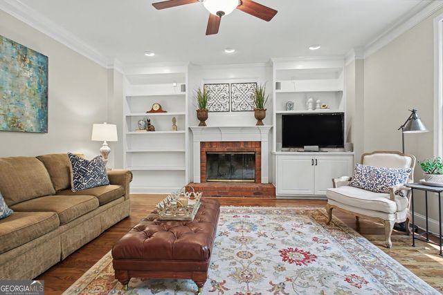 370 Stonehaven Drive, Fayetteville, GA 30215