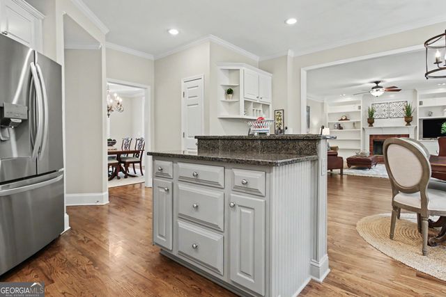 370 Stonehaven Drive, Fayetteville, GA 30215