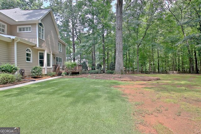 370 Stonehaven Drive, Fayetteville, GA 30215