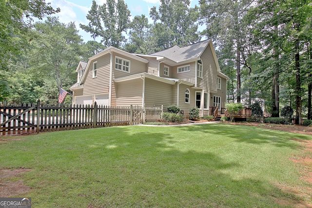 370 Stonehaven Drive, Fayetteville, GA 30215