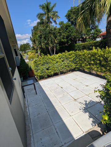 2671 Emory Drive E B, West Palm Beach, FL 33415