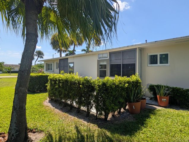 2671 Emory Drive E B, West Palm Beach, FL 33415