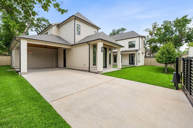 8722 Lupton Lane, Houston, TX 77055