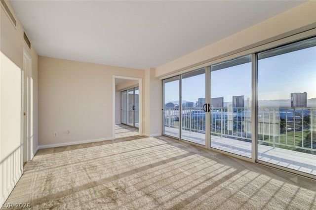 3111 Bel Air Drive 20E, Las Vegas, NV 89109